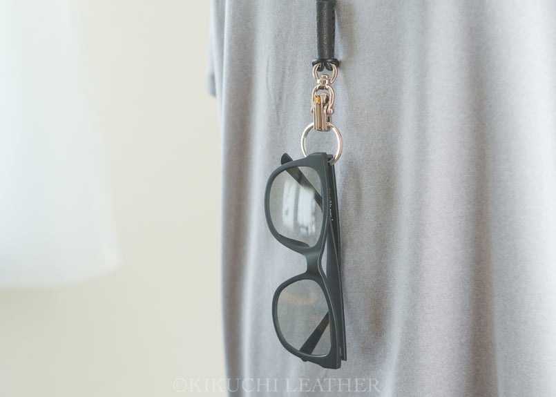 クリップタイプ レザーネックストラップ | KIKUCHI LEATHER