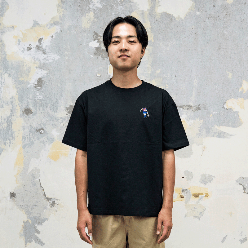 🌴SEASON ITEM SALE｜30%OFF】ピッチ外でも着たくなる、フットボールT