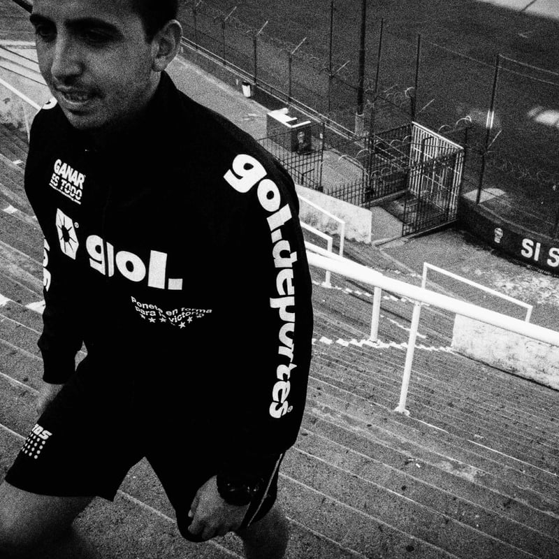 5枚以上のお買い上げでエンブレムプリント無料］Jr. ジャージ