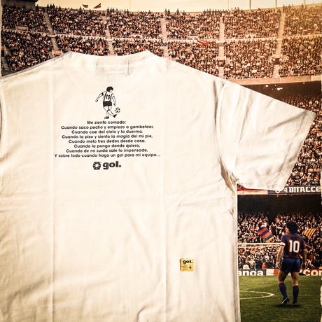 ピッチ外でも着たくなる、フットボールT‼️ルーズサイズスクエアTシャツ<DIEGUITO>（G692-052）