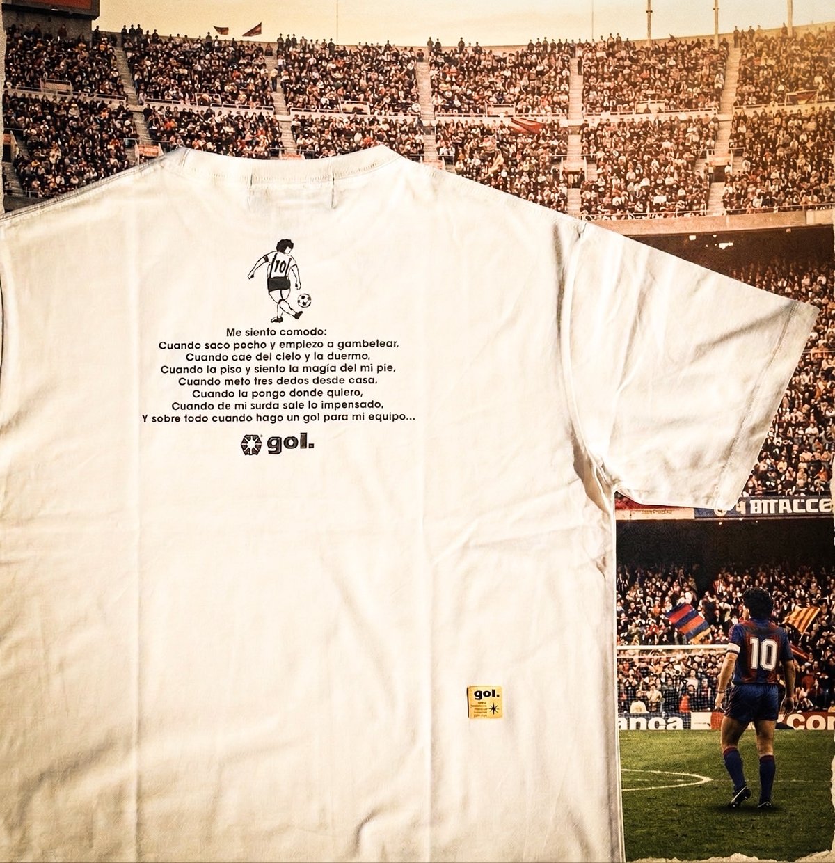 ピッチ外でも着たくなる、フットボールT】ルーズサイズスクエアTシャツ