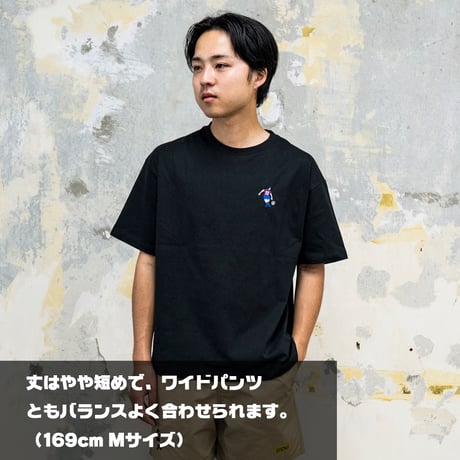 ピッチ外でも着たくなる、フットボールT‼️ルーズサイズスクエアTシャツ<DIEGUITO>（G692-052）