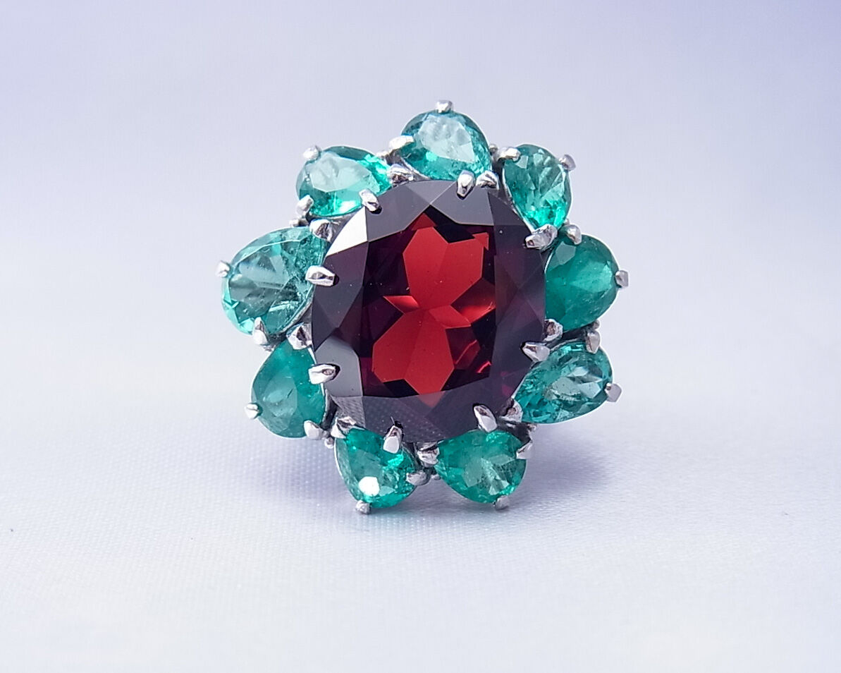 Ptエメラルドリング　新品未使用品 エメラルド 指輪 リング 2.13ct Pt900 5月 誕生石 天然石 限定1