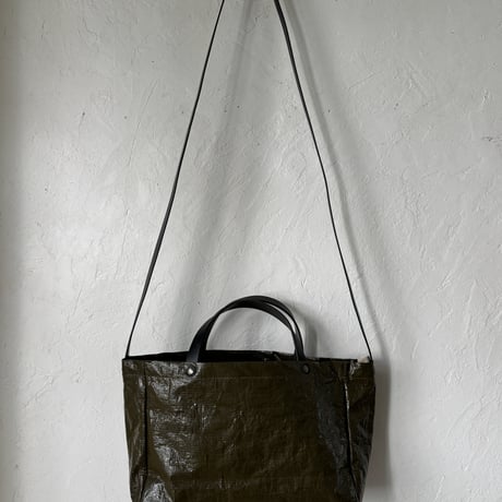 散歩バッグzip &ショルダー　グリーンビニールx革丸(シャンパンゴールド)