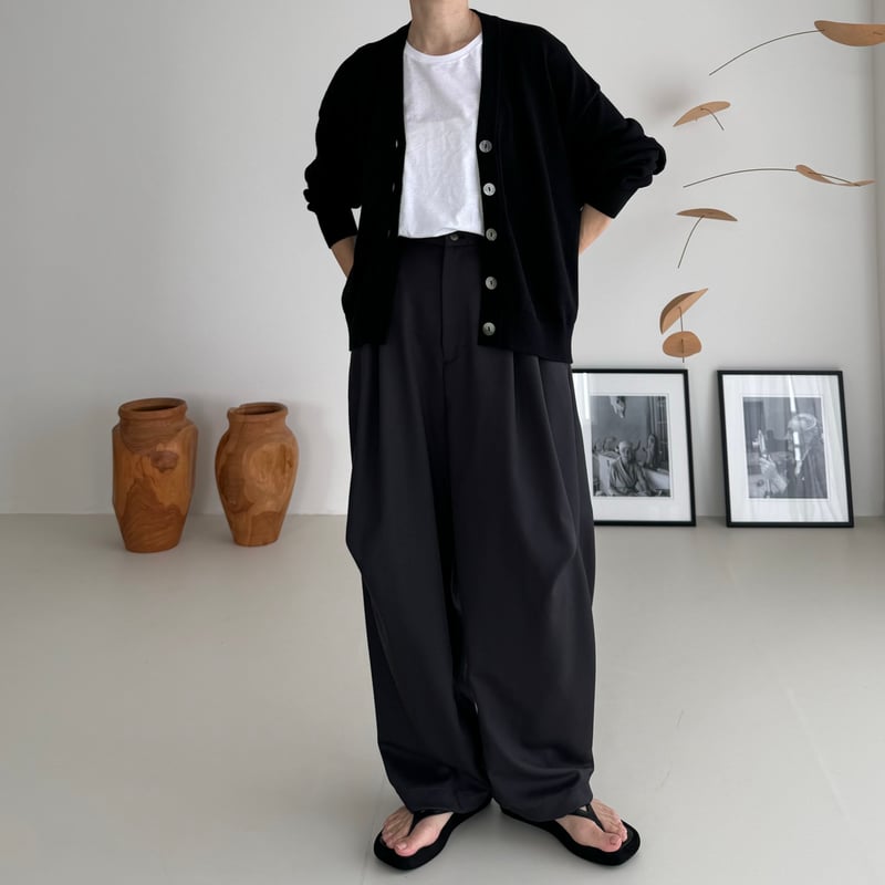 WOOL WIDE TUCK PANTS/BLACK | ARGUE