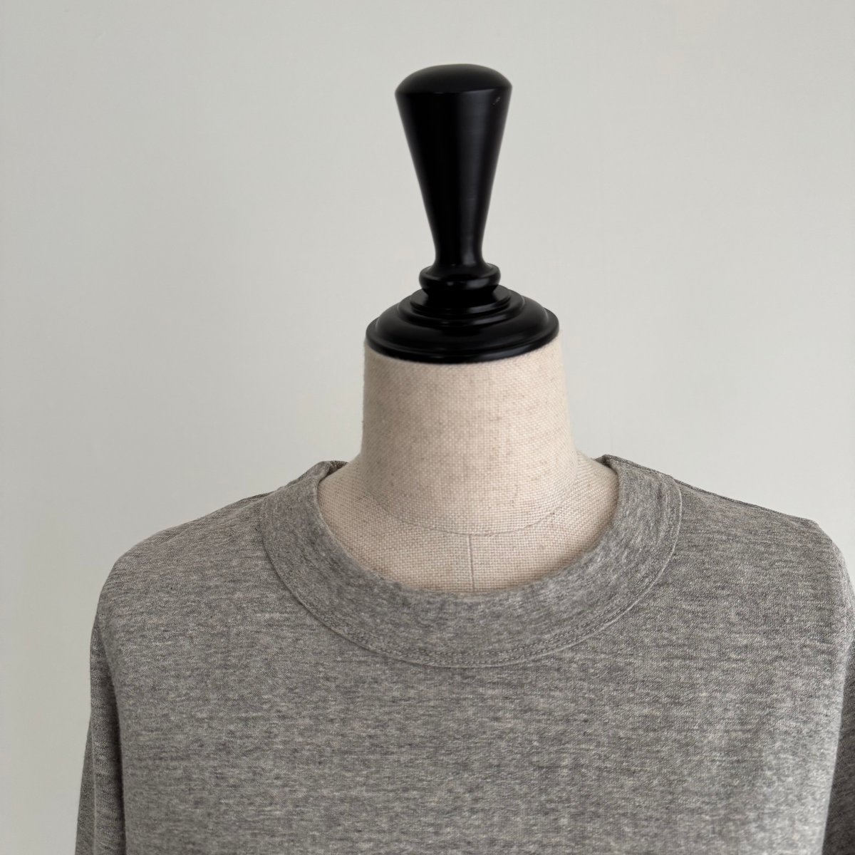 COTTON RELIEF LT/GRAY | ARGUE
