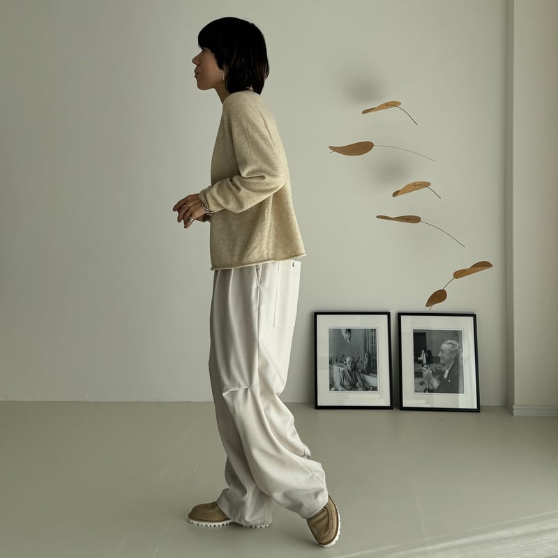SUPER EXTRA FINE LAMB'S WOOL T-SHIRT HOLE KNIT/ SUPER EXTRA FINE LAMB'S WOOL T-SHIRT HOLE KNIT/