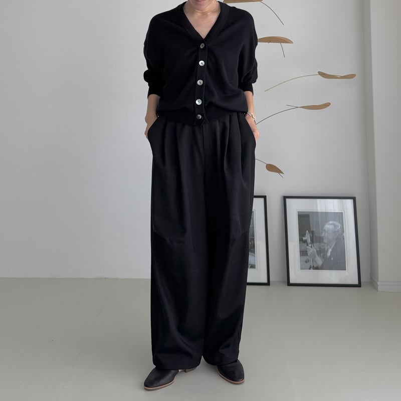 パンツ argue WOOL WIDE TUCK PANTS WOOL WIDE TUCK PANTS/BLACK | ARGUE