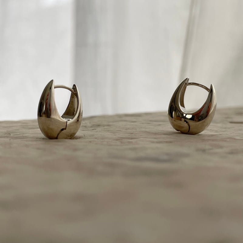 MUTIE PIECE/SILVER | ARGUE
