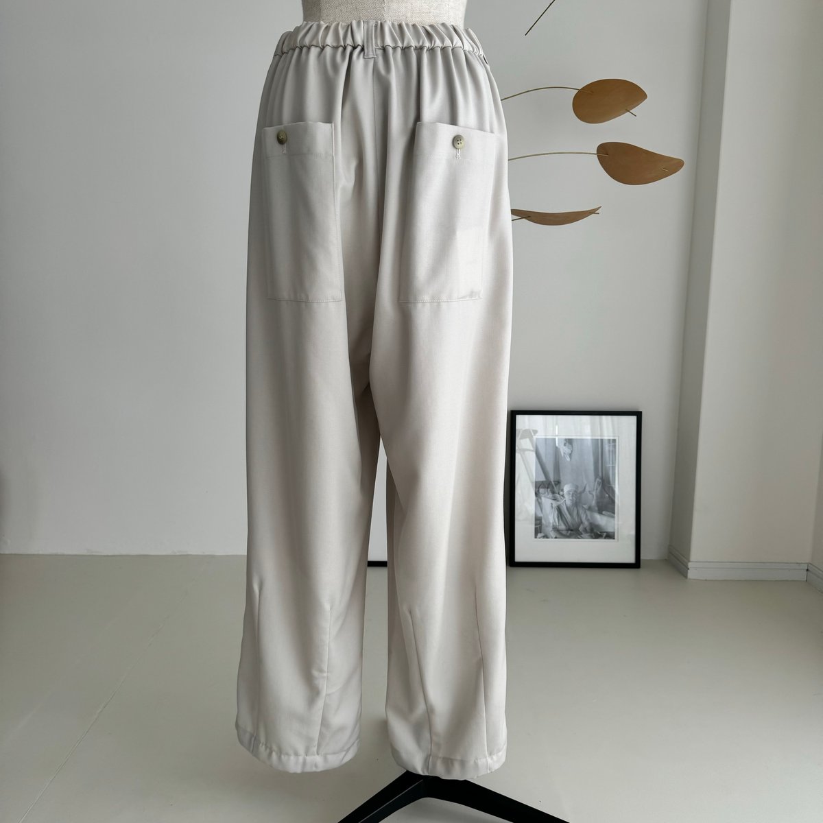 WOOL WIDE TUCK PANTS/WARM CREAM | ARGUE