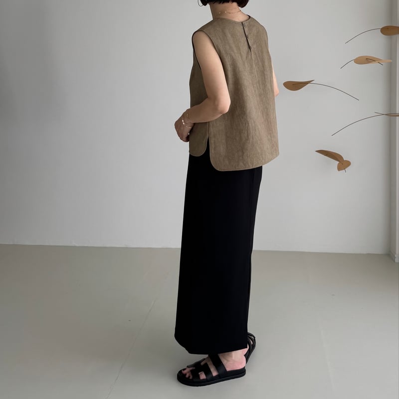 BUFFY VINTAGE SLEEVELESS BLOUSE/DARK CAMEL | ARGUE