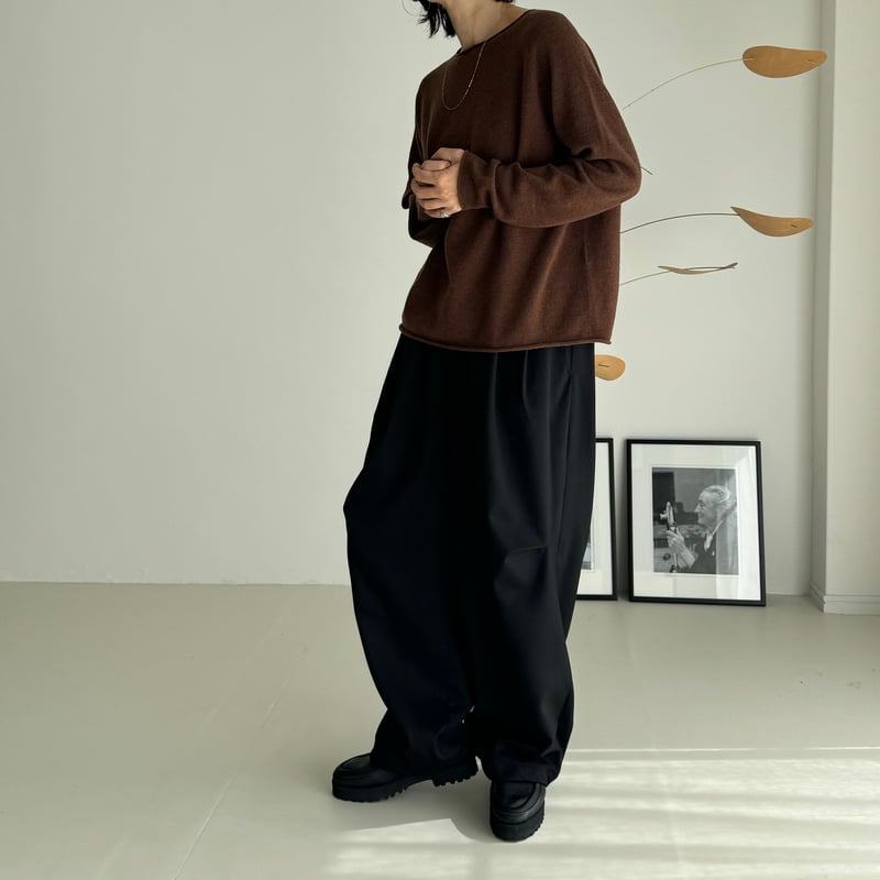 WOOL WIDE TUCK PANTS/BLACK | ARGUE