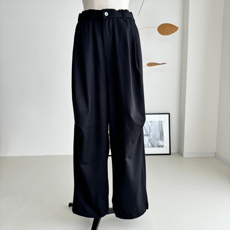 WOOL WIDE TUCK PANTS/BLACK | ARGUE WOOL WIDE TUCK PANTS/BLACK | ARGUE