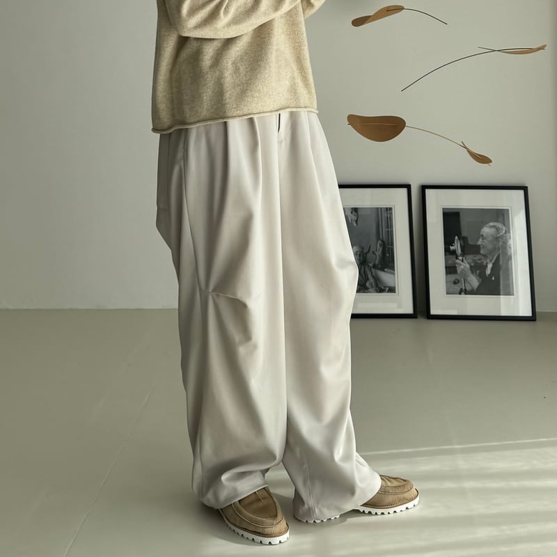 アーギュー argue WOOL WIDE TUCK PANTS/BROWN アーギュー argue WOOL WIDE TUCK PANTS/BROWN