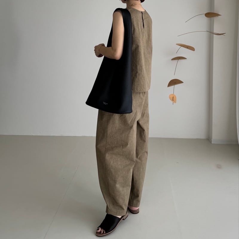 パンツ argue BUFFY VINTAGE PANTS DARK CAMEL BUFFY VINTAGE SLEEVELESS BLOUSE/DARK CAMEL | ARGUE