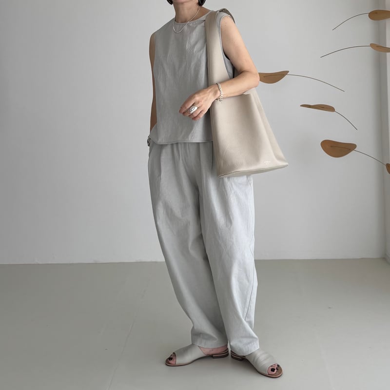 BUFFY VINTAGE SLEEVELESS BLOUSE/MIST GRAY | ARGUE