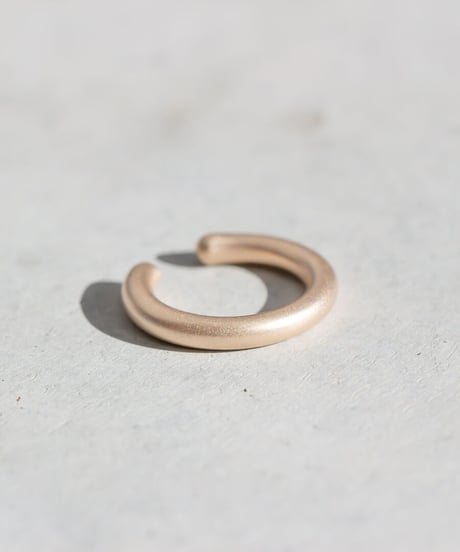 BAND ear cuff -K10-