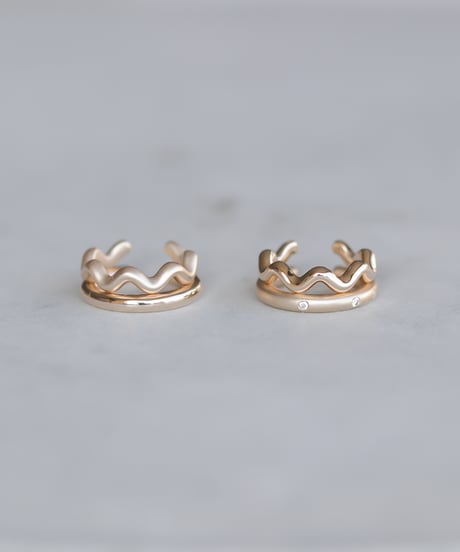 UNE ear cuff