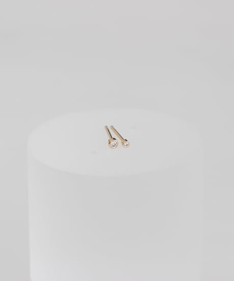 DOT Diamond  pierce 15 -K18-