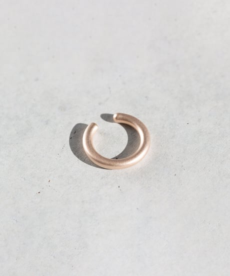 BAND ear cuff -K10-