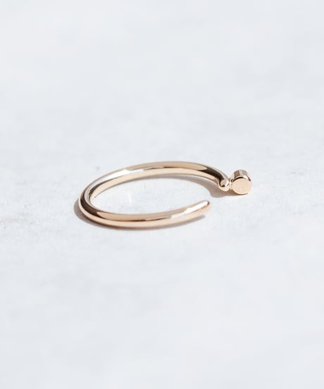 DOT Diamond ear cuff