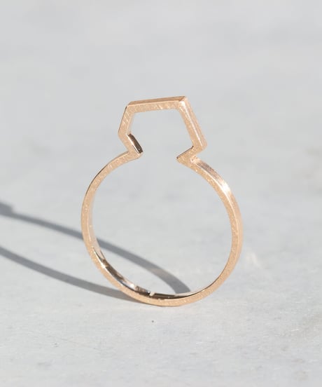 OUTLINE hexagon ring -K14-