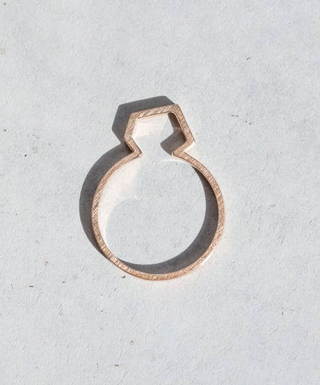 OUTLINE hexagon ring -K14-