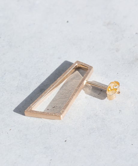 OUTLINE trapezoid pierce S -K14-