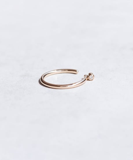 DOT Diamond ear cuff