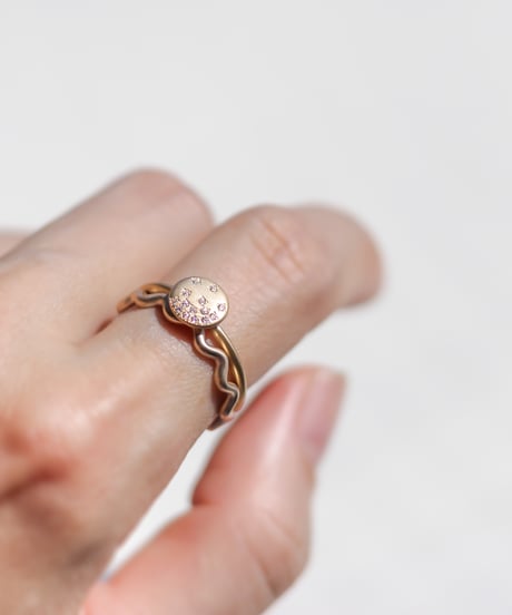 UNE ring -K10YG-