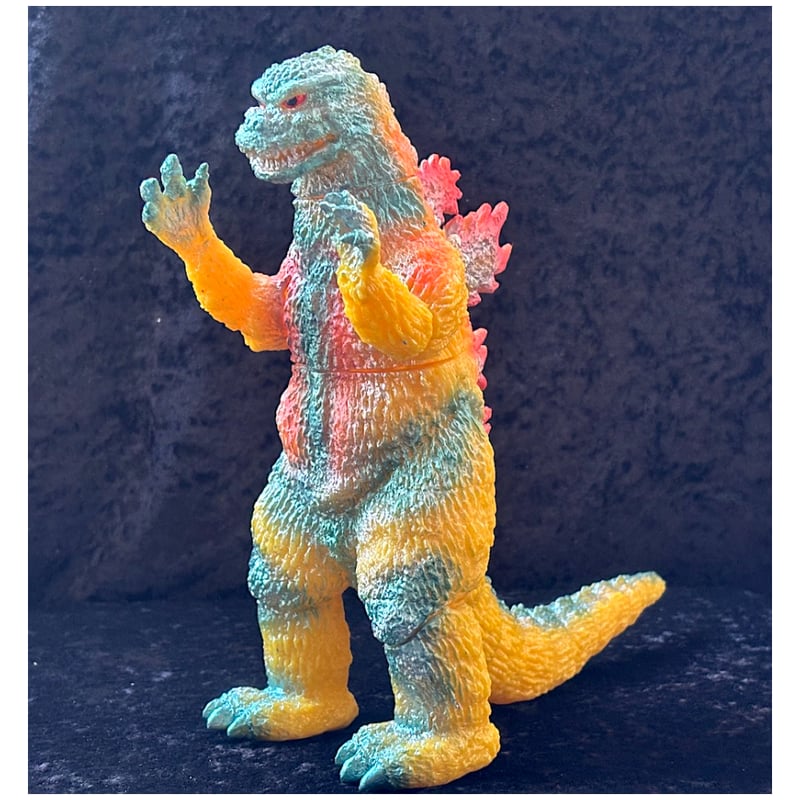 ゴジラ怪獣ソフビ　ニセゴジラ　リペイント完成品 ニセゴジラソフビキット イエロー（黄色） | DREAMPLANETJAPAN INC.