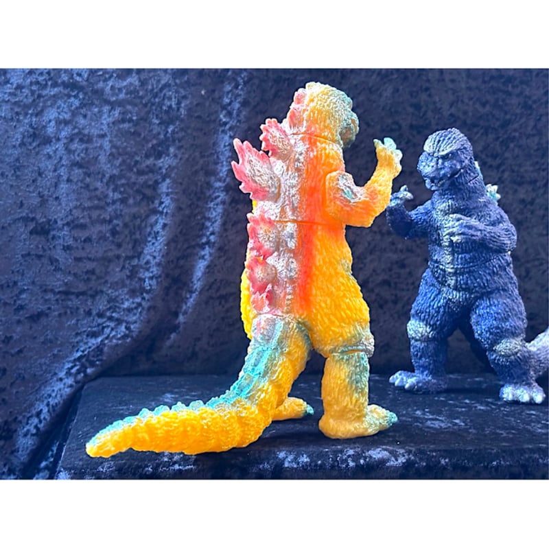 ニセゴジラソフビキット イエロー（黄色） | DREAMPLANETJAPAN INC.