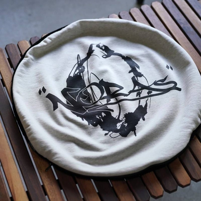 HALF TRACK × NORAs nonsleepcushion nonsleepcushion | NORAs