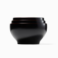 NHK-World記念 特別早期受付】めぐる・日月（花塗り：黒溜）＜三つ組