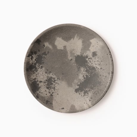めぐる小皿（17cm）・四分一