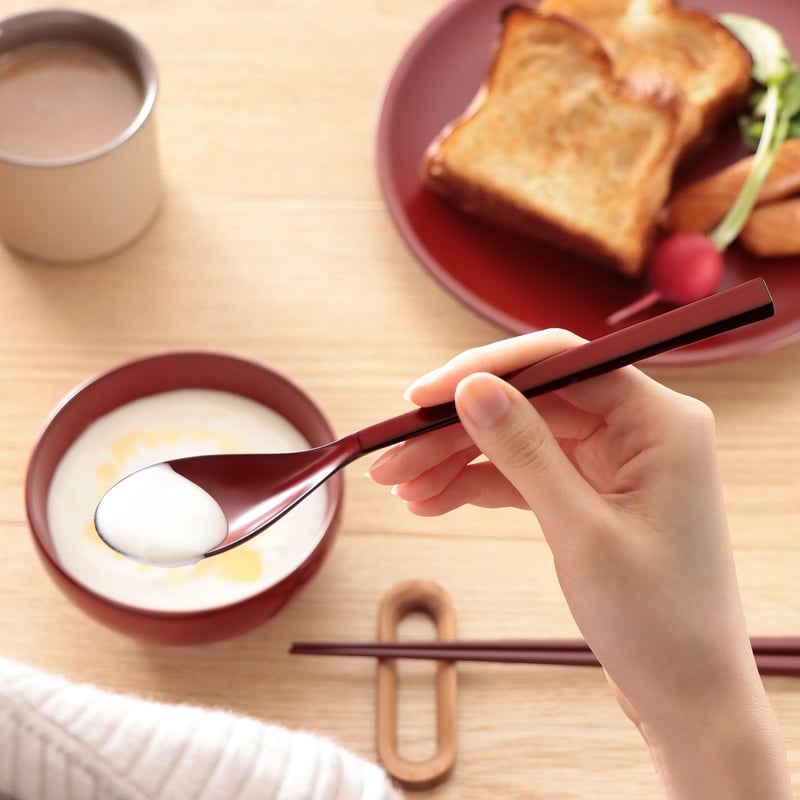 カトラリーレスト 坐膳-zazen- | 漆器「めぐる／めぶく」公式