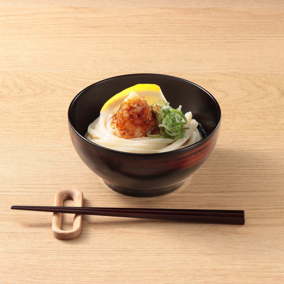 めぐるどんぶり・溜 | 漆器「めぐる／めぶく」公式オンラインストア