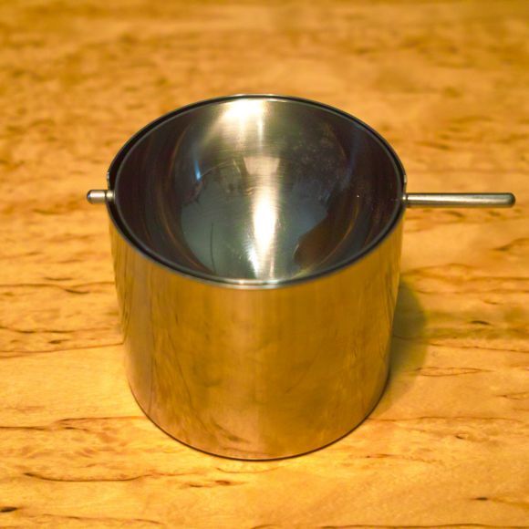 Arne Jacobsen アルネ ヤコブセン STELTON 灰皿 09/1 Amazon.co.jp: STELTON ステルトン 灰皿 リボルビング アッシュ