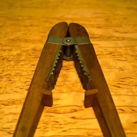 SOWE Nut Cracker