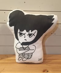 アイチ・ケンくんのクッション(体操座りver.)