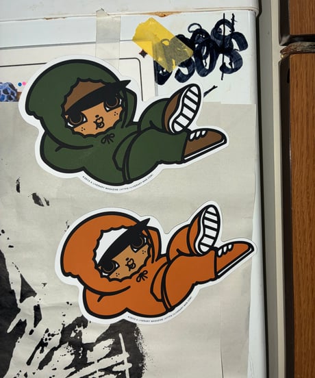 ZECS x LIVERARY “GOROGORO" MAGNET New Green