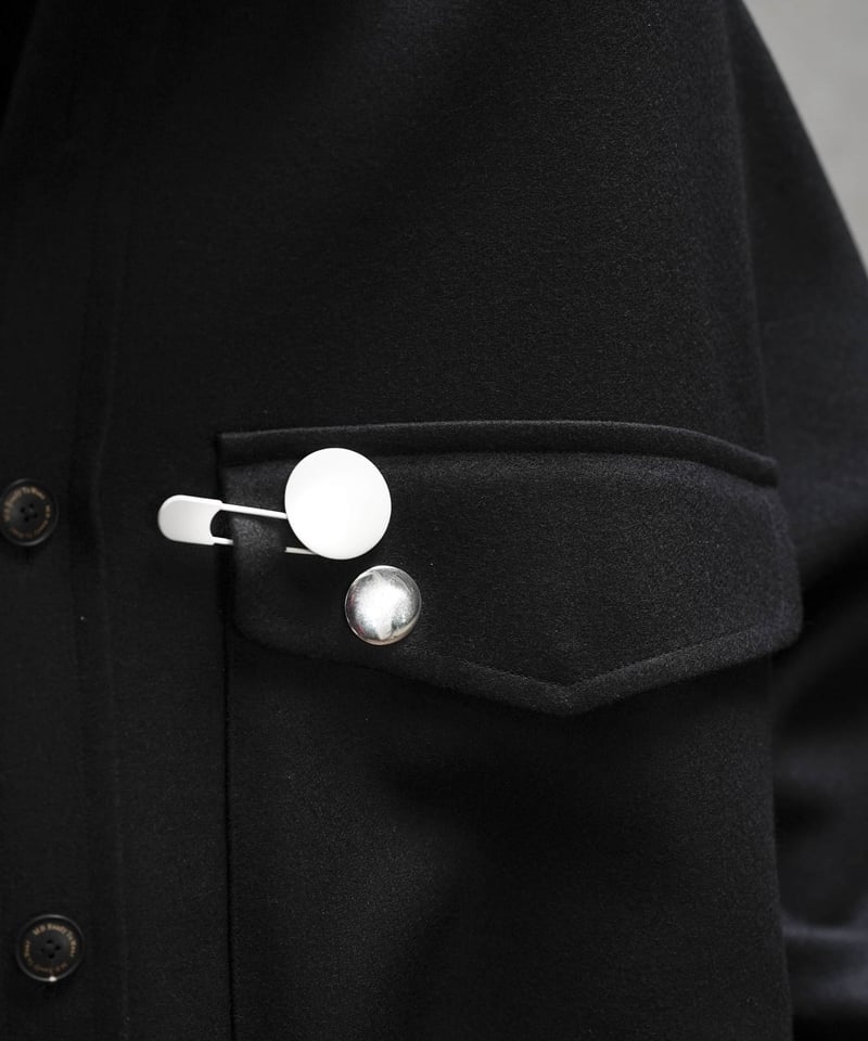 OX JEWELRy Silver Button Badge BIG | MB -there