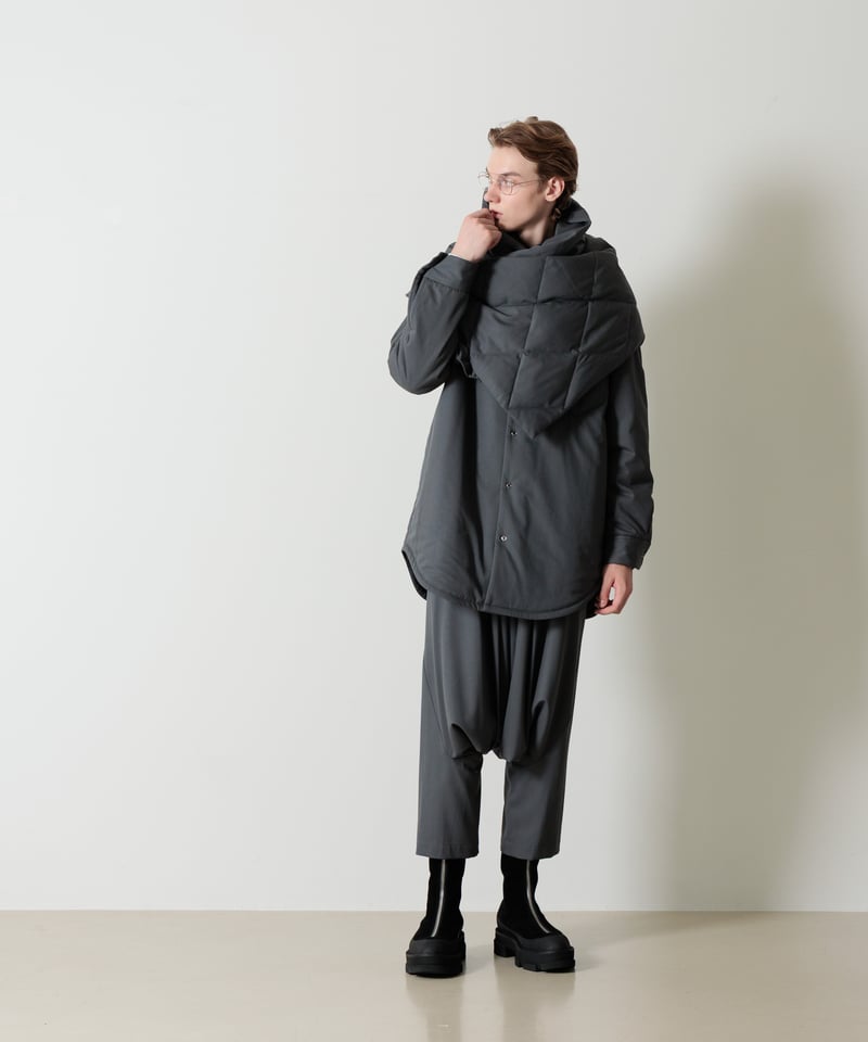 新品✨1er Arrondissement　綿×ポリ　ベルテッドショートコート黒 新品✨1er Arrondissement 綿×ポリ ベルテッドショートコート黒