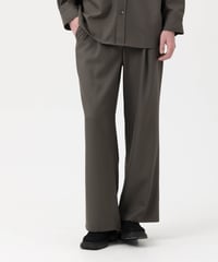 MBスタンダード フレアスラックス