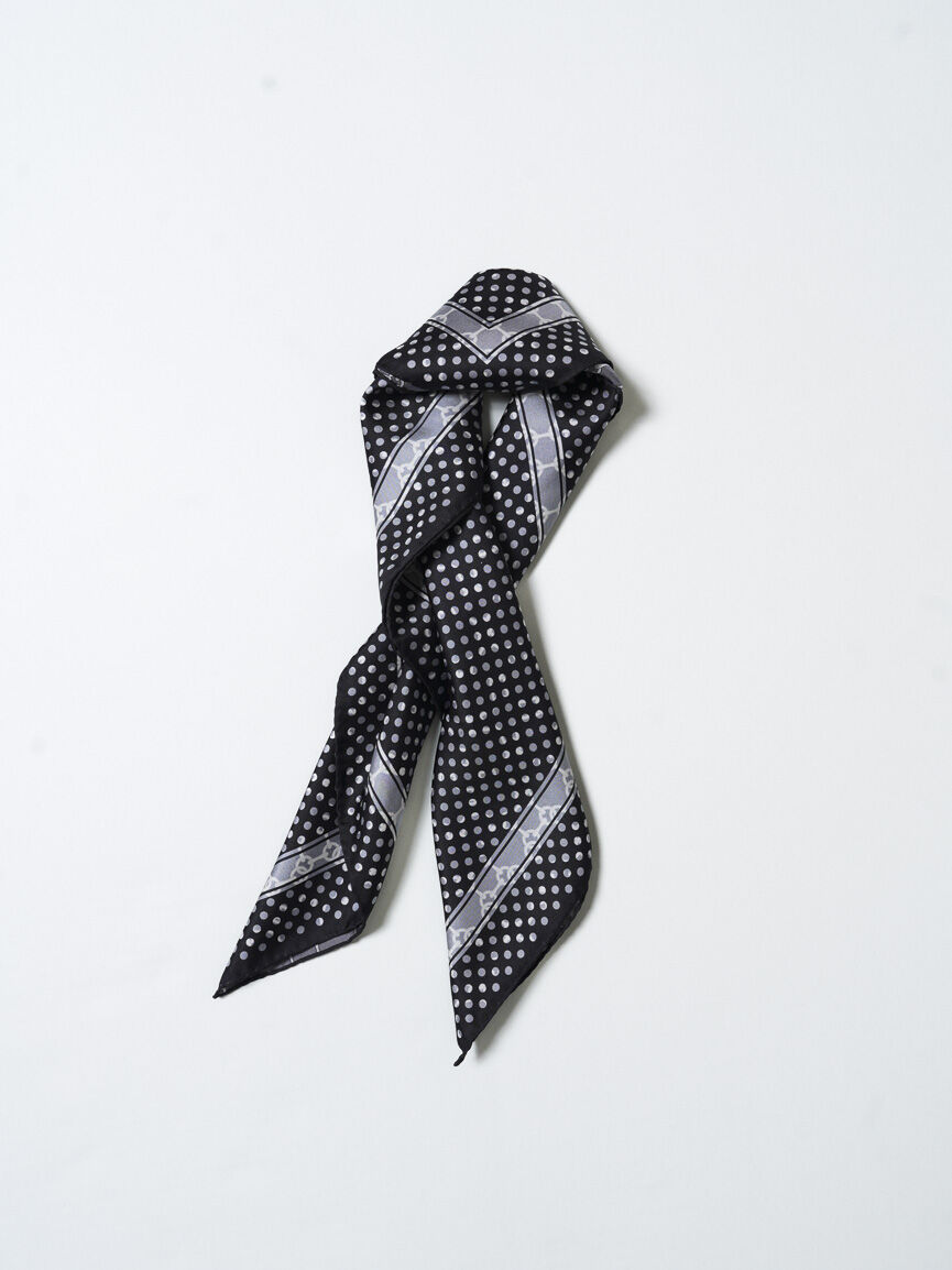 OX JEWELRY High-End Silk Scarf | MB -there is a OX JEWELRY High-End Silk Scarf | MB -there is a