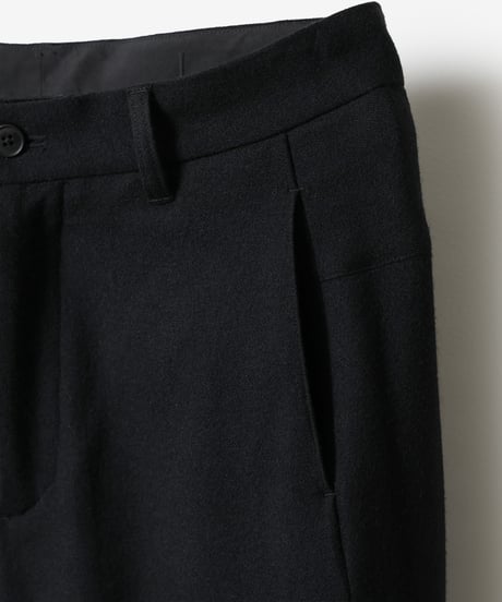 MB ULTIMATE FABRIC 梳毛カシミヤ ストレッチフラノ サルエルスラックス