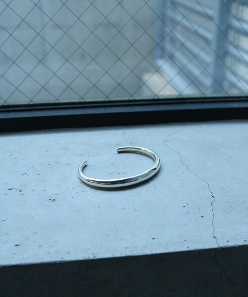 OX JEWELRY Silver Curve Bangle | MB -there is a OX JEWELRY Silver Curve Bangle | MB -there is a