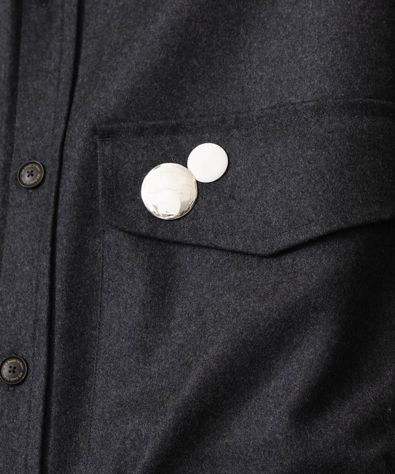 OX JEWELRy Silver Button Badge BIG | MB -there