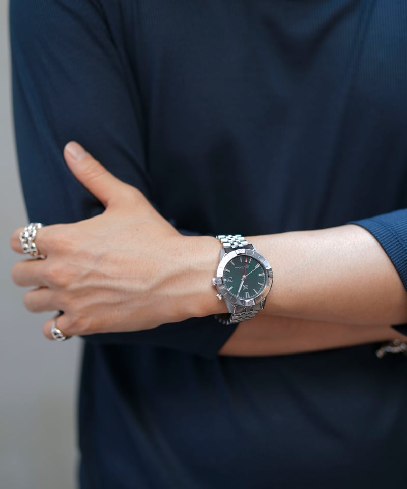 【未使用】MB ULTIMATE FABRIC ハイブリッドメカニカルウォッチ MB ULTIMATE FABRIC ハイブリッドメカニカルウォッチ GMT | MB -th