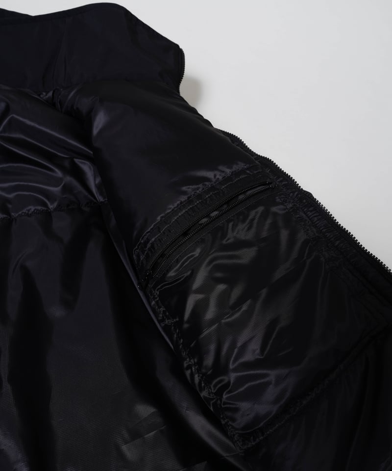 MBハイエンドモンスターパーカ by ALPHA INDUSTRIES | MB -there MBハイエンドモンスターパーカ by ALPHA INDUSTRIES | MB -there